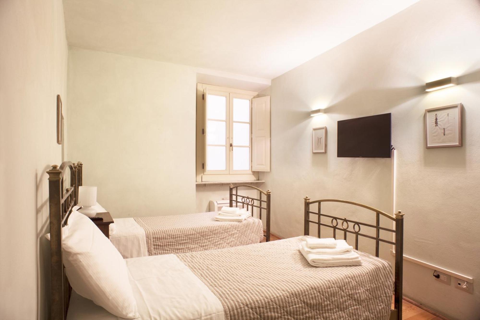 Berardi Palace Apartments フィレンツェ エクステリア 写真
